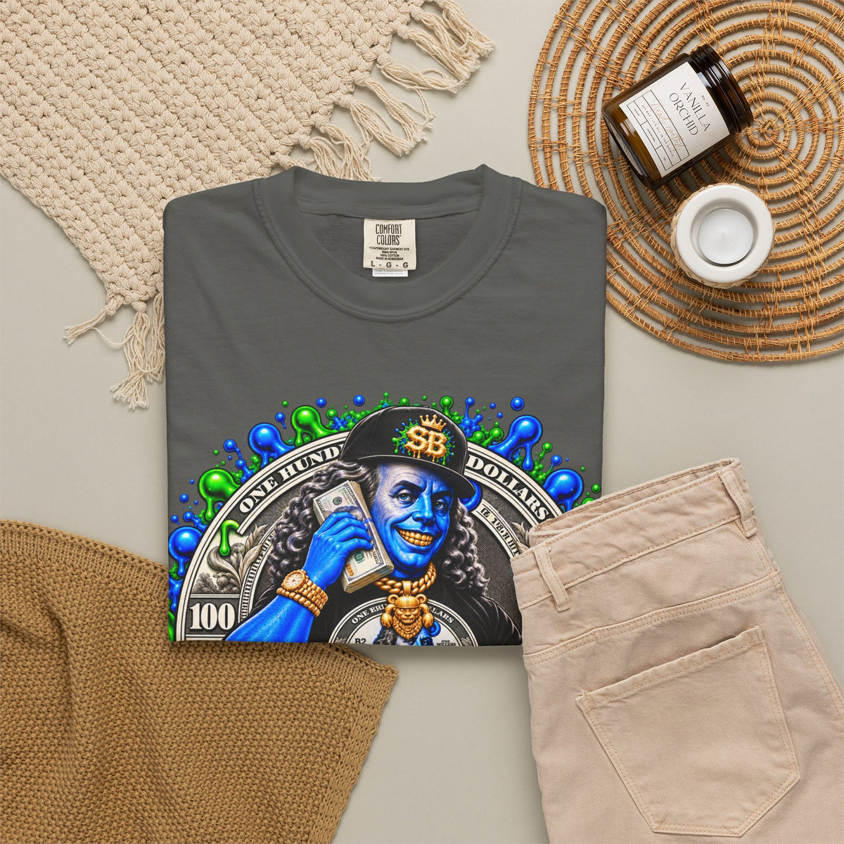 Comfort color 1717- "Paper Chaser" Graphic T-Shirt wha-SCUMMIEBEARZ™️